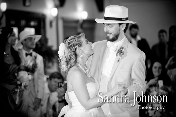 Best Brevard Zoo wedding photographer - Sandra Johnson (SJFoto.com)